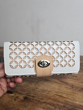 Wolf Chloe Leather Jewelry Roll Clutch White Beige Travel Storage Case